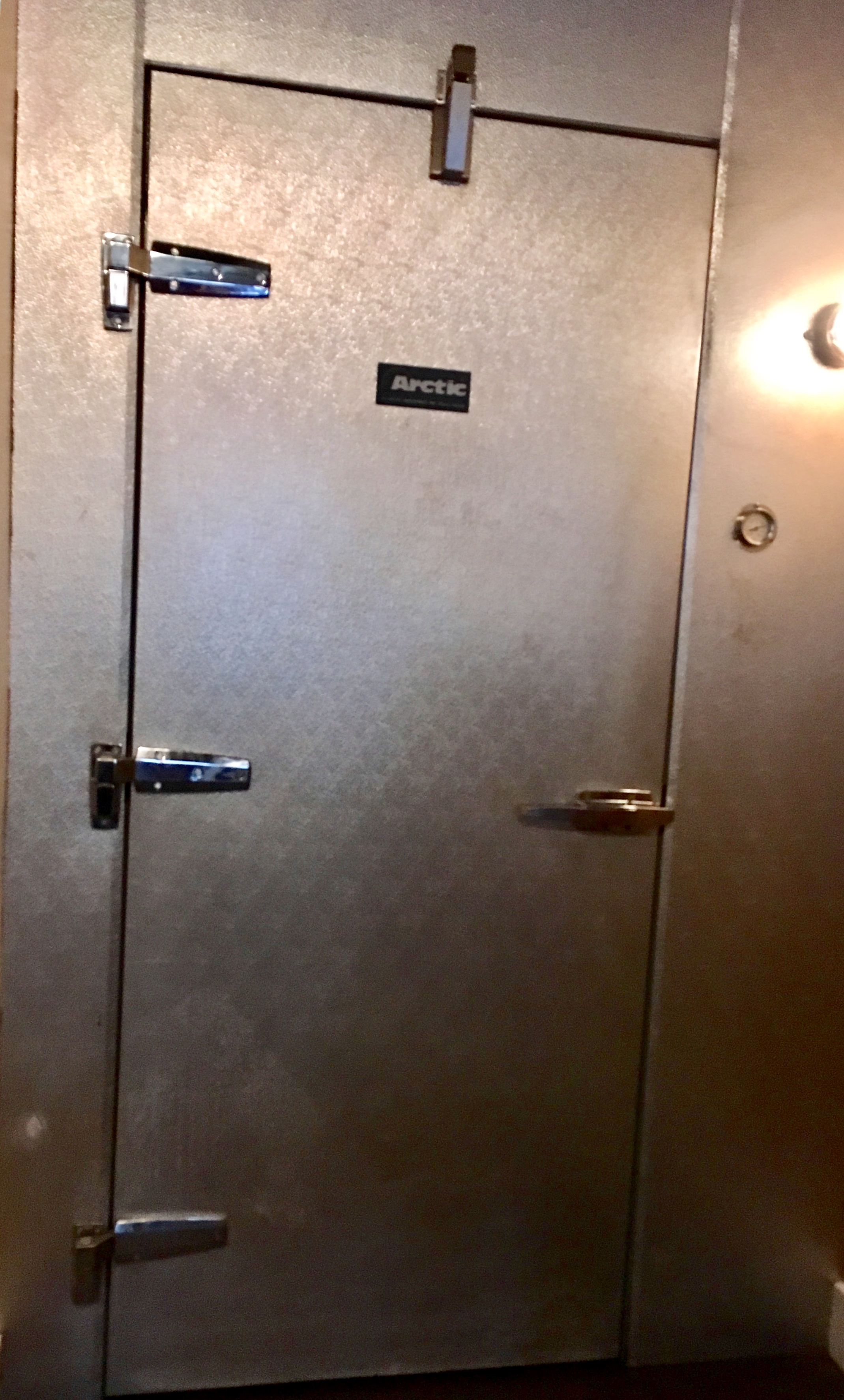 890E3A26-1672-45ED-8BC6-635F0525F010