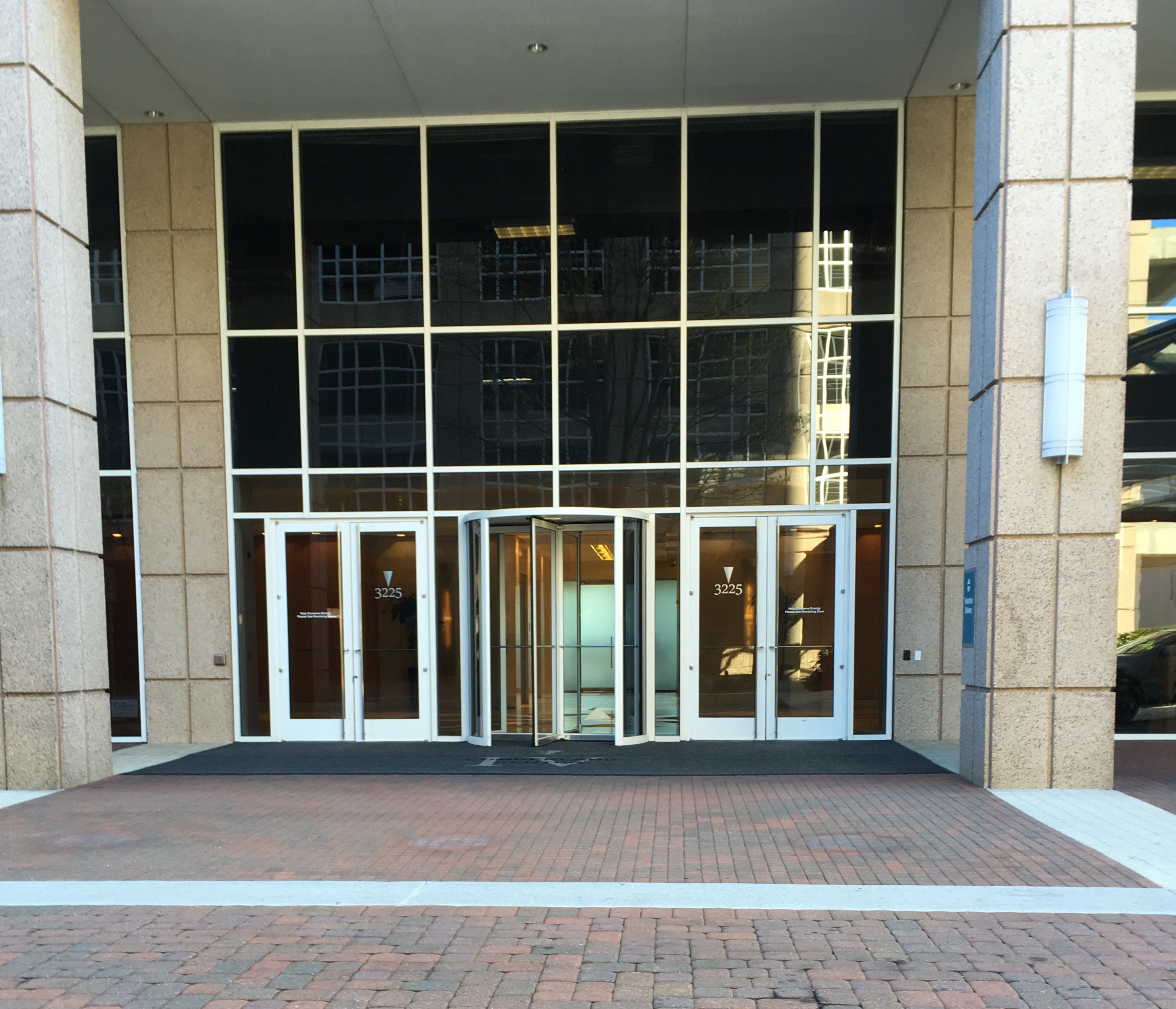 4372C6EE-7881-4DA0-9937-FF9D72E8F5D7