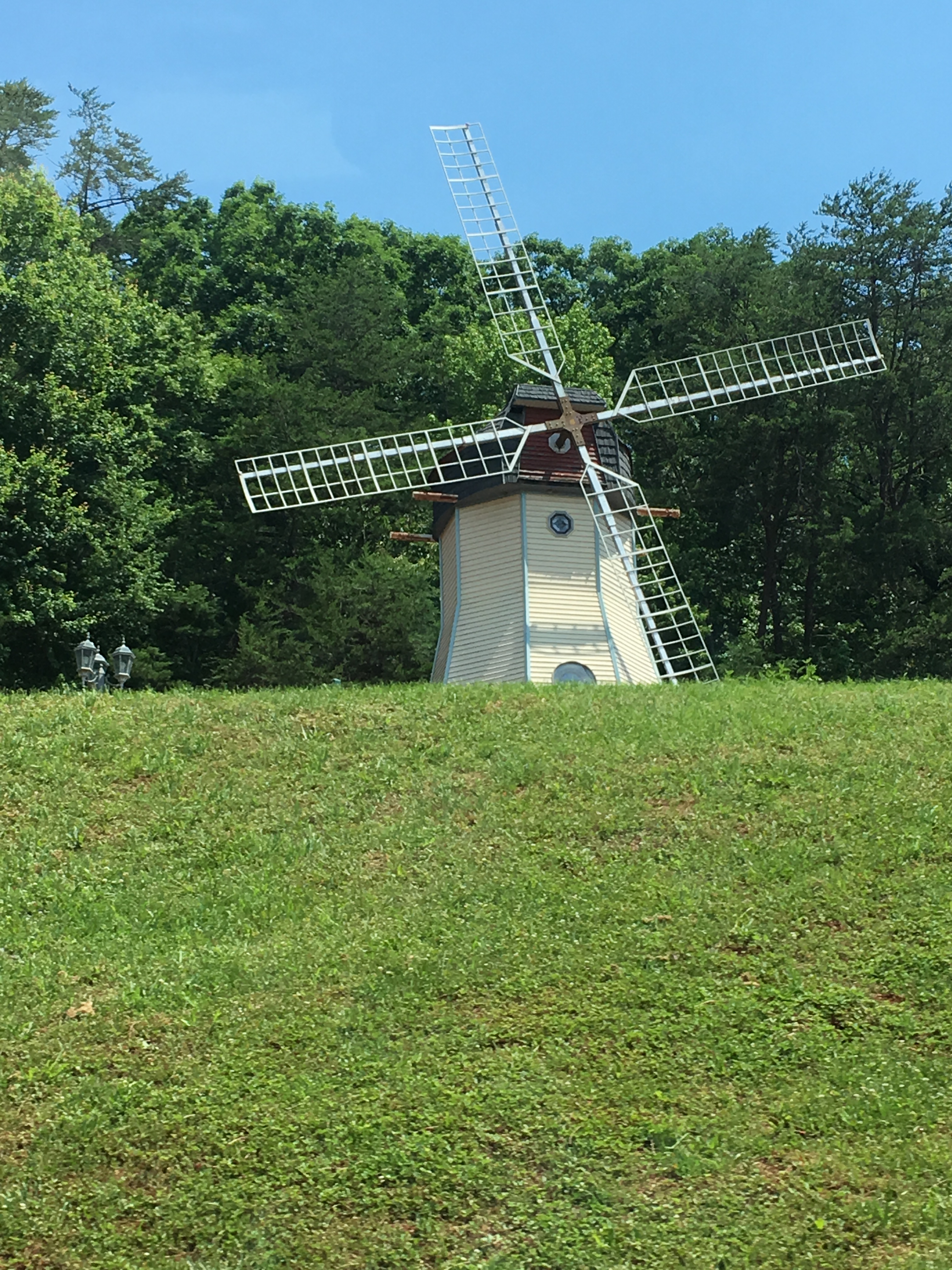 9DAA15AF-79EB-4626-BD89-997C42FAE232