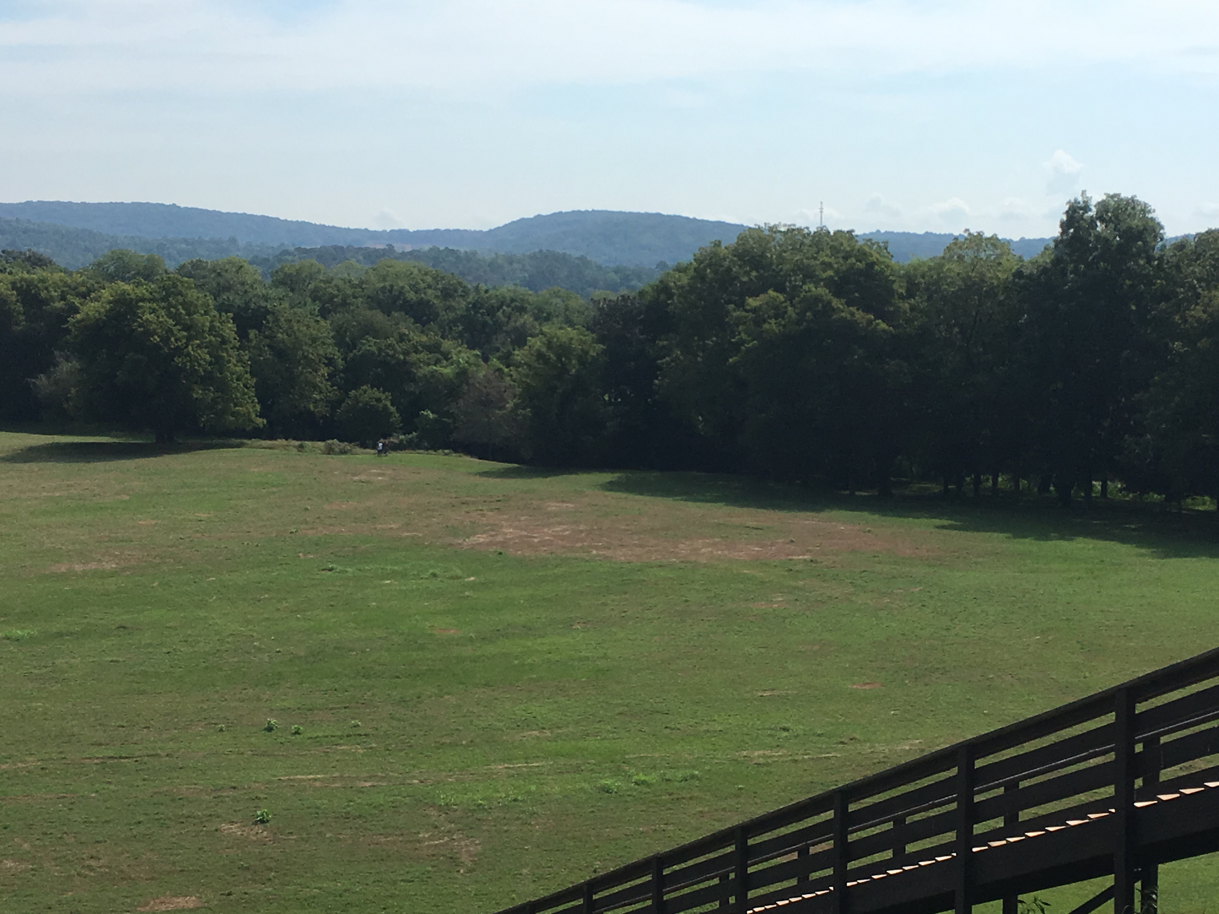 14FF3DE5-B53F-4642-9A30-5D72D88A694F